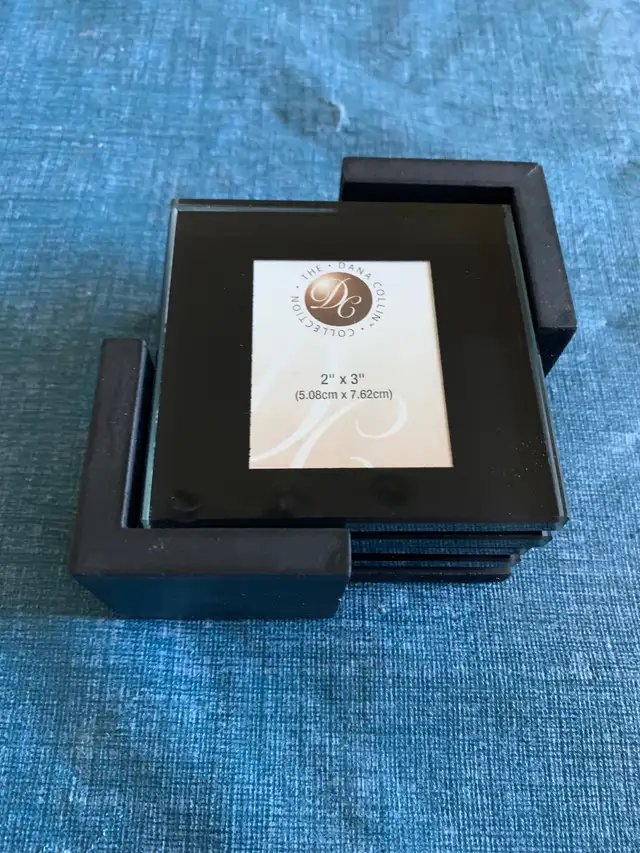 Set of Glass Photos Coasters in Home Décor & Accents in Winnipeg - Image 4