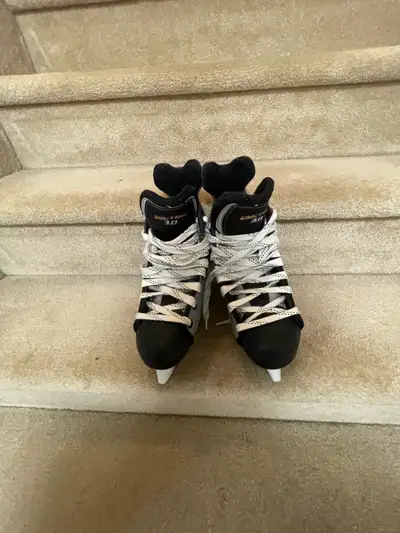 Junior hockey skates , View more