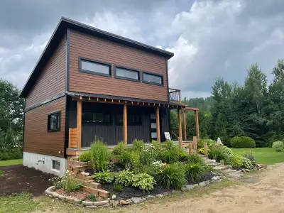 *** CITQ 313011***** Les prix sont variables Pour une idée du prix consulter le lien plus sur AIRBNB...