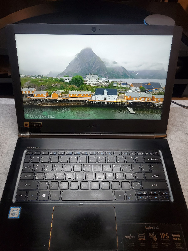 Acer Aspire S13 S5-371, 13.3 inch, 256GB SSD, 8GB RAM in Laptops in Ottawa