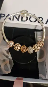 AUTHENTIC PANDORA Bracelet 7.5" BRAND NEW with 6 Rose Gold Charm