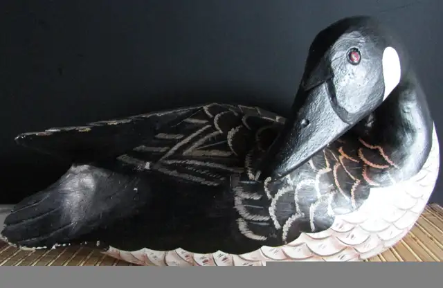 bernache canard bois in Home Décor & Accents in Lévis - Image 6