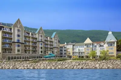 1 week Vacation Rental - Collingwood, View more