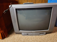 Toshiba 20 inch TV - perfect for older gaming systems