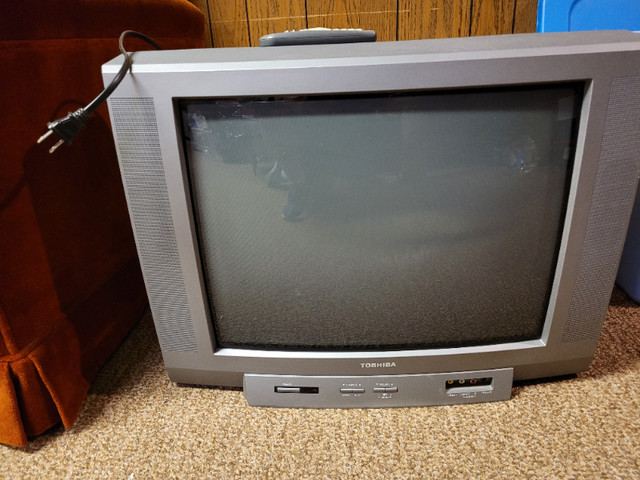 Toshiba 20 inch TV - perfect for older gaming systems in TVs in Regina