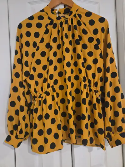 Zara long sleeves top, View more