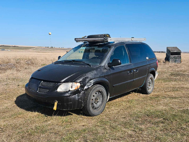 2006 dodge grand  caravan  in Cars & Trucks in Calgary - Image 3