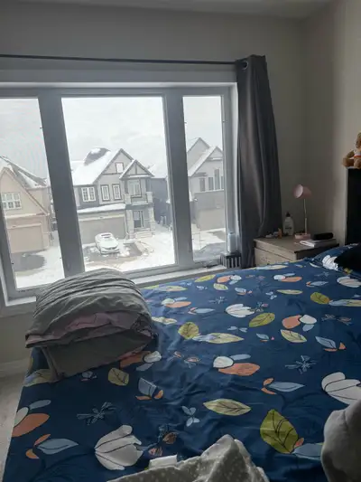 Master bedroom with attached washroom available for rent in sharing, rent $400+ utilities. Grocery s...