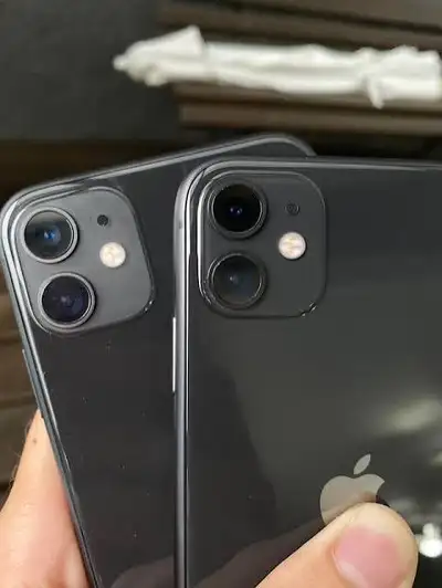 UNLOCKED iPhone 11  (64 GB) 236-423-0967, View more