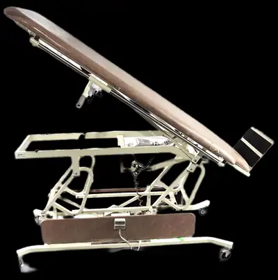 This US made table is typically used to check patient's cardio system. The platform is lowly be rais...