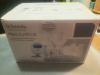 *NEW IN BOX* Ameda breast pump