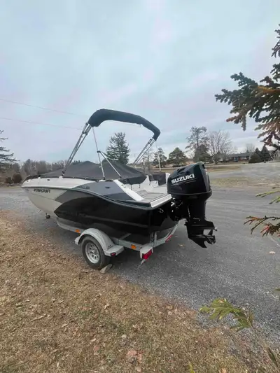 2023 Starcraft SVX 17 Deckboat, Suzuki 115HP under 30 hours, excellent condition, like new, comes wi...