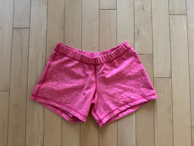 Lululemon Dupe - One tooth shorts - Size 2/4, View more