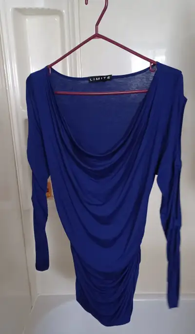 Limité Size Medium Limité Taille Medium