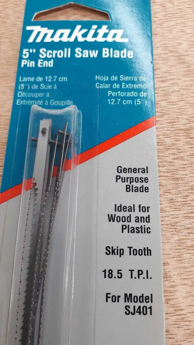Makita scroll saw blades in Power Tools in Muskoka - Image 4