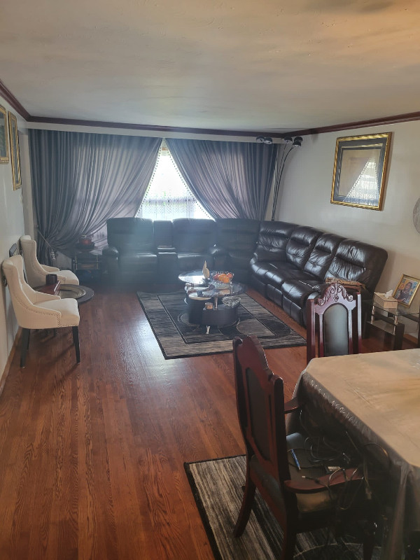 3 Bedroom Home For Rent in Malton + PARKING INCLUDED Long Term