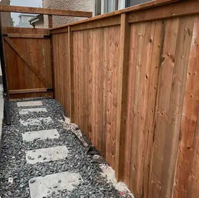 Looking for a Fence You Can Trust? Serving Edmonton & Surrounding Areas – Fast & Affordable Installa...