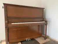 Piano - pre-loved (free)