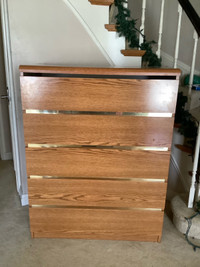 Dresser with 5 drawers 