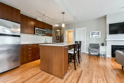 large, corner, SE-facing, 2B/2B apartment avail in CentraSurrey