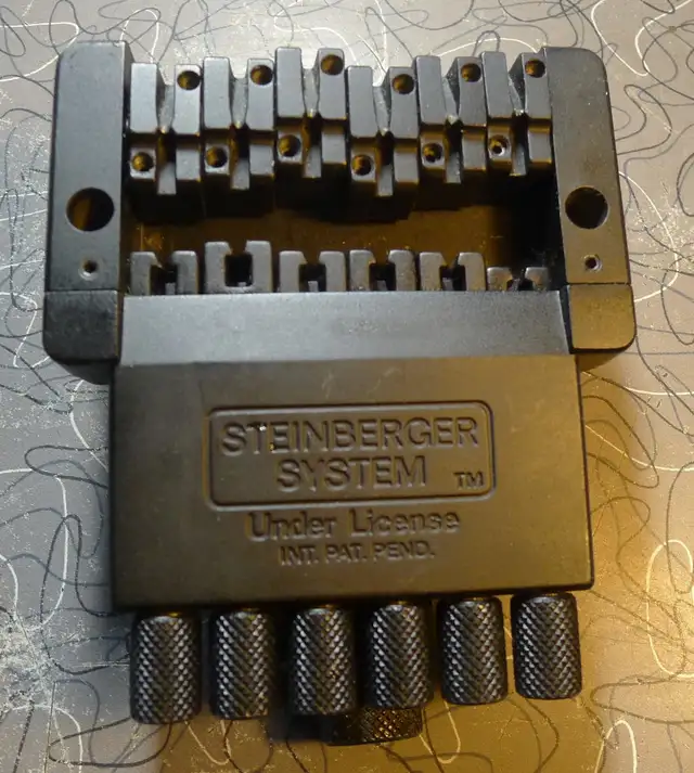 Steinberger R-Trem Tremolo 80's Original Vintage in Guitars in City of Toronto - Image 8