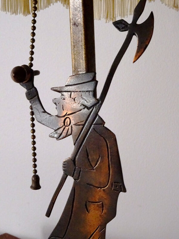 1930s COPPER FIGURAL LAMP charming AXE MAN oak CUPCAKE SHADE in Other in Brantford - Image 2