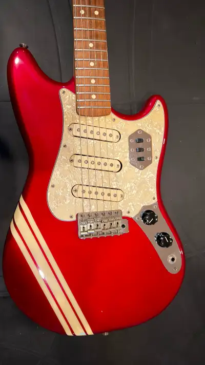 2006 Fender Cyclone. Rare. USA Jaguar Pickups!, View more