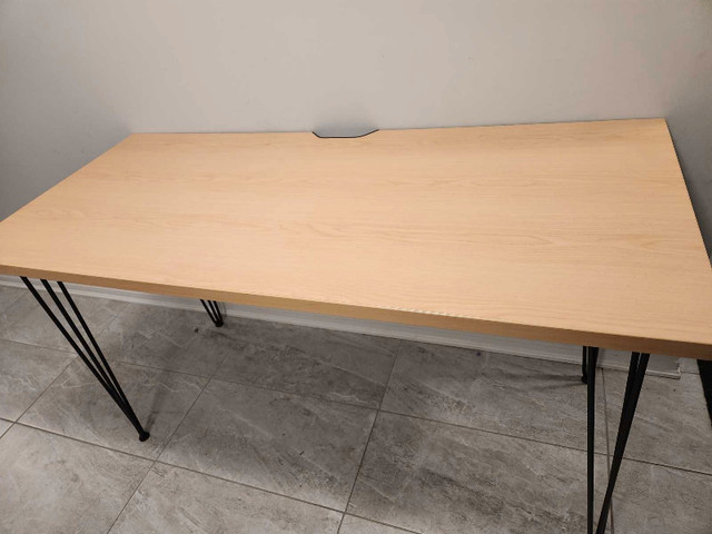 Table Top Desk (Legs optional) in Desks in Ottawa - Image 4