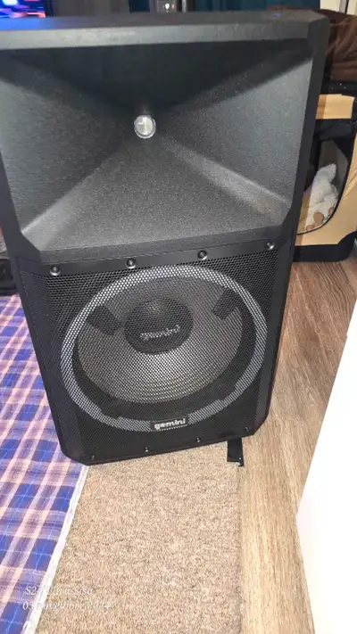moniteur speaker amplifié 2200. Watts boîte. De. Son, View more