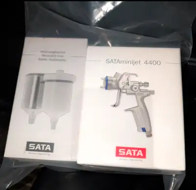 Brand new SataJet Mini 4400 B With Large Sata Gravity Cup Cup and gun still in box Package deal 300...