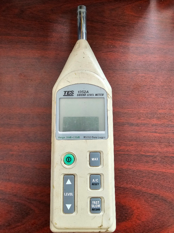 TES 1352A SOUND LEVEL METER in General Electronics in Kitchener / Waterloo