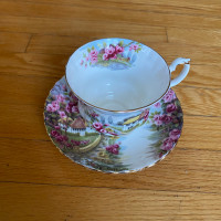 Royal Albert Country Scenes Rose Cottage Teacup and Saucer