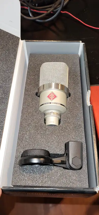 Full Studio Bundle — Neumann TLM 102 + Interface, Stand, Cables, View more