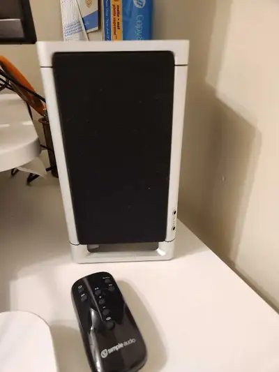 Simple Audio Listen powered desktop stereo speakers, View more