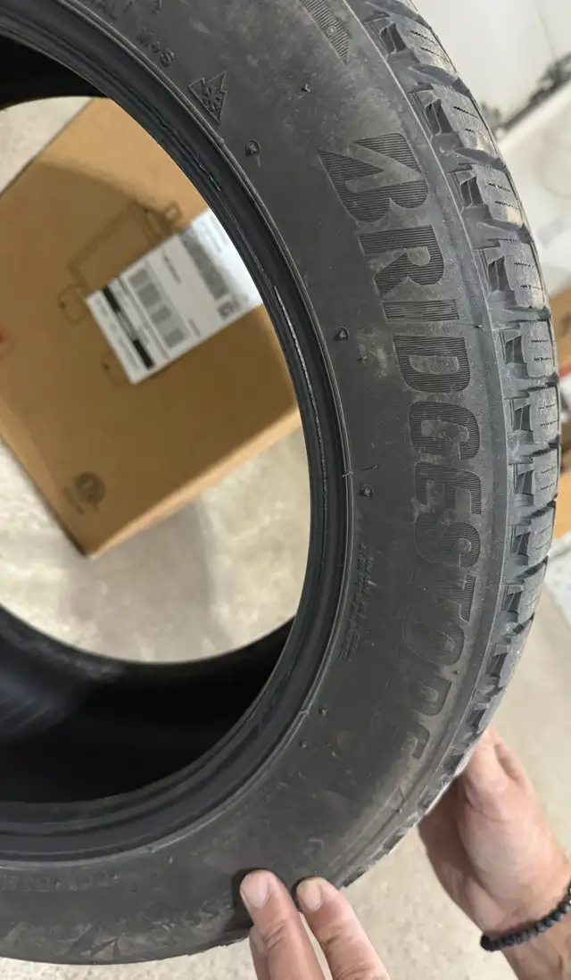 Pneus d'Hiver Winter tire Bridgestone Blizzak 205/55 R16  x 4 in Tires & Rims in Laval / North Shore - Image 3