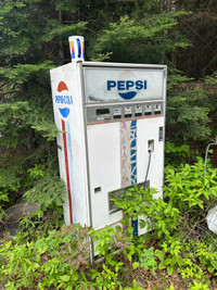 Old Pepsi vending machine 