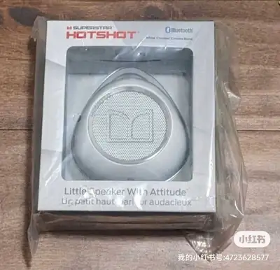 Monster HotShot Bluetooth speaker, white. Brand new. Open box. Just tried it once, about ten minutes...