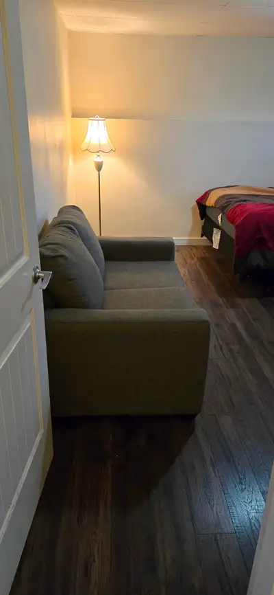 The house is on the bus route, 5 mins from Superstore, in house laundry, one parking space, shared k...