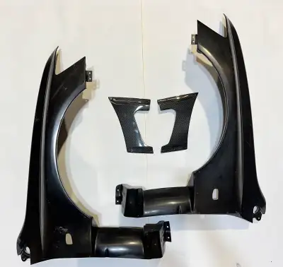 Hi, I am selling an EPR International VRS style Aero GT Vented Front fender set. This set will fit M...