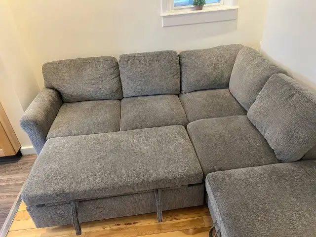 Structube DELPHINE Sectional Sofa-Bed in Couches & Futons in City of Toronto - Image 4