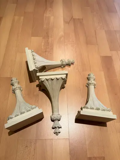 Acanthus Corbel, View more