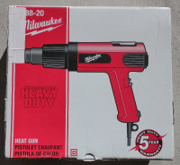 Milwaukee Variable Temperature Heat Gun with LCD Display