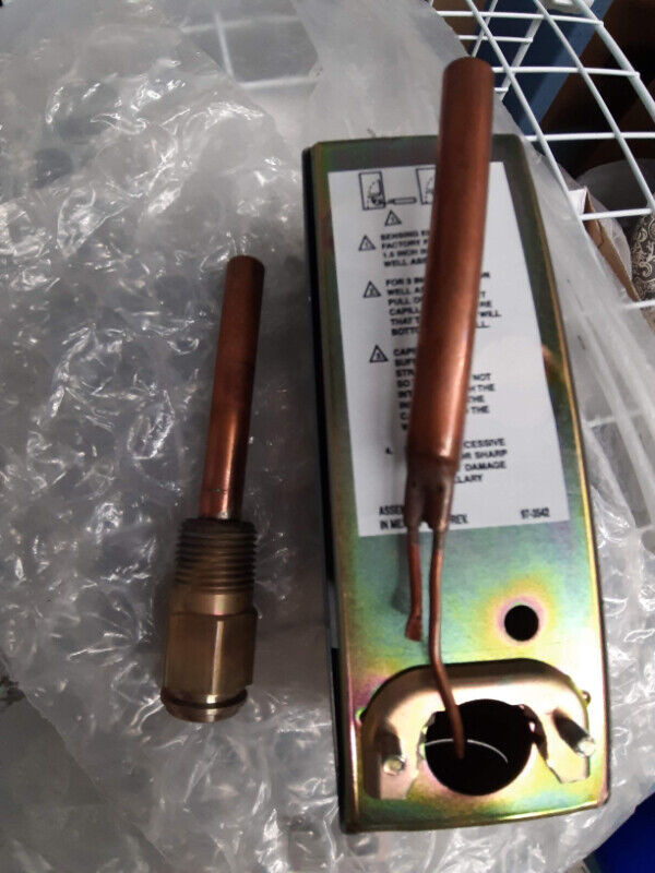 Honeywell Thermostat for tank/pool, 3armored thermocouples. in Heaters, Humidifiers & Dehumidifiers in Markham / York Region