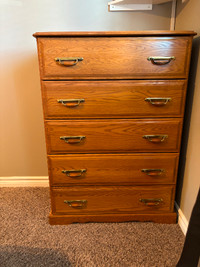 WOOD DRESSER