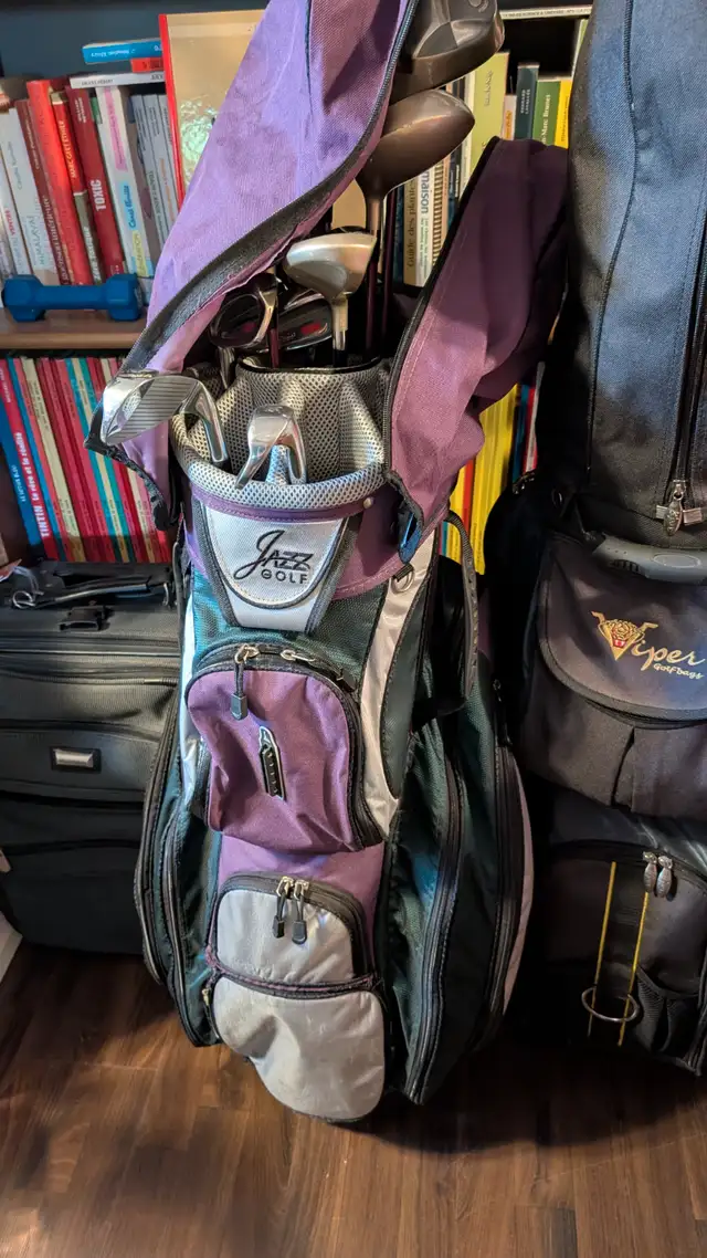 Golf Bag + Senior Clubs62863728225667124