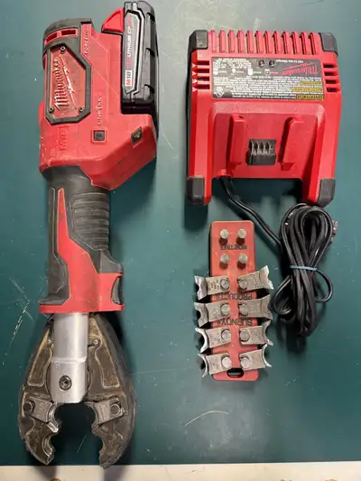Milwaukee 2678-20 6ton Crimper c/w dies , View more