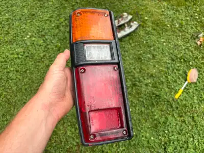 1978-83 Toyota Hilux Pickup 4x4 DLX SR5 22R Truck LH TAIL LIGHT. This is original and in good condit...