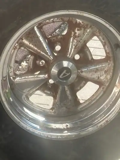 add up available 2 Vintage Appliance wheel 5 spoke 60 series with tires tires are gr60x15 pretty old...