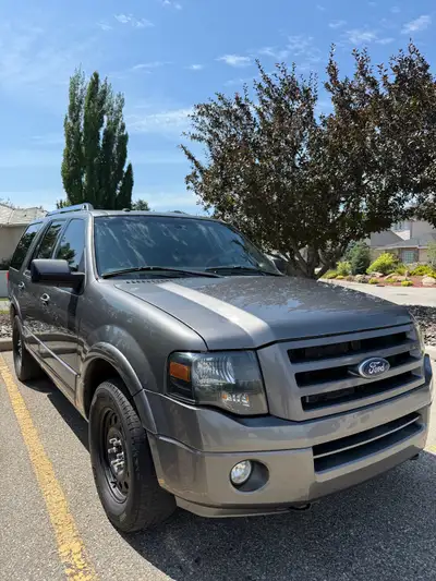 2010 Ford Expedition Limited | 7-Seater | 4WD | Fully Loaded 164450mil Selling a reliable and spacio...