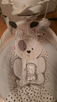 Fisher-Price Dots &amp; Spots Puppy Cradle 'n Swing